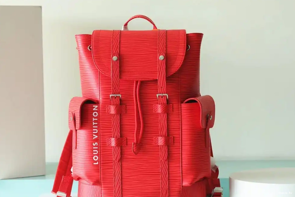 VUITTON MM LOUIS CHRISTOPHER 0522